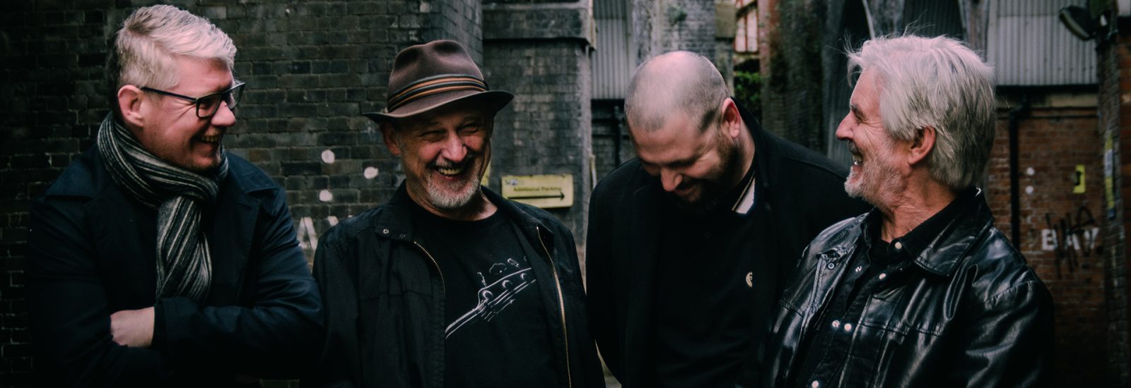 Derailed about header